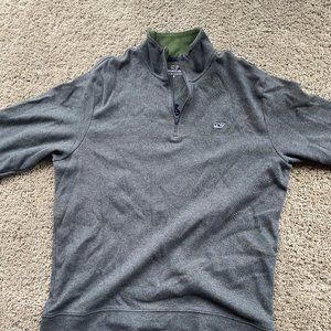Vineyard Vines Quarter Zip (Small)